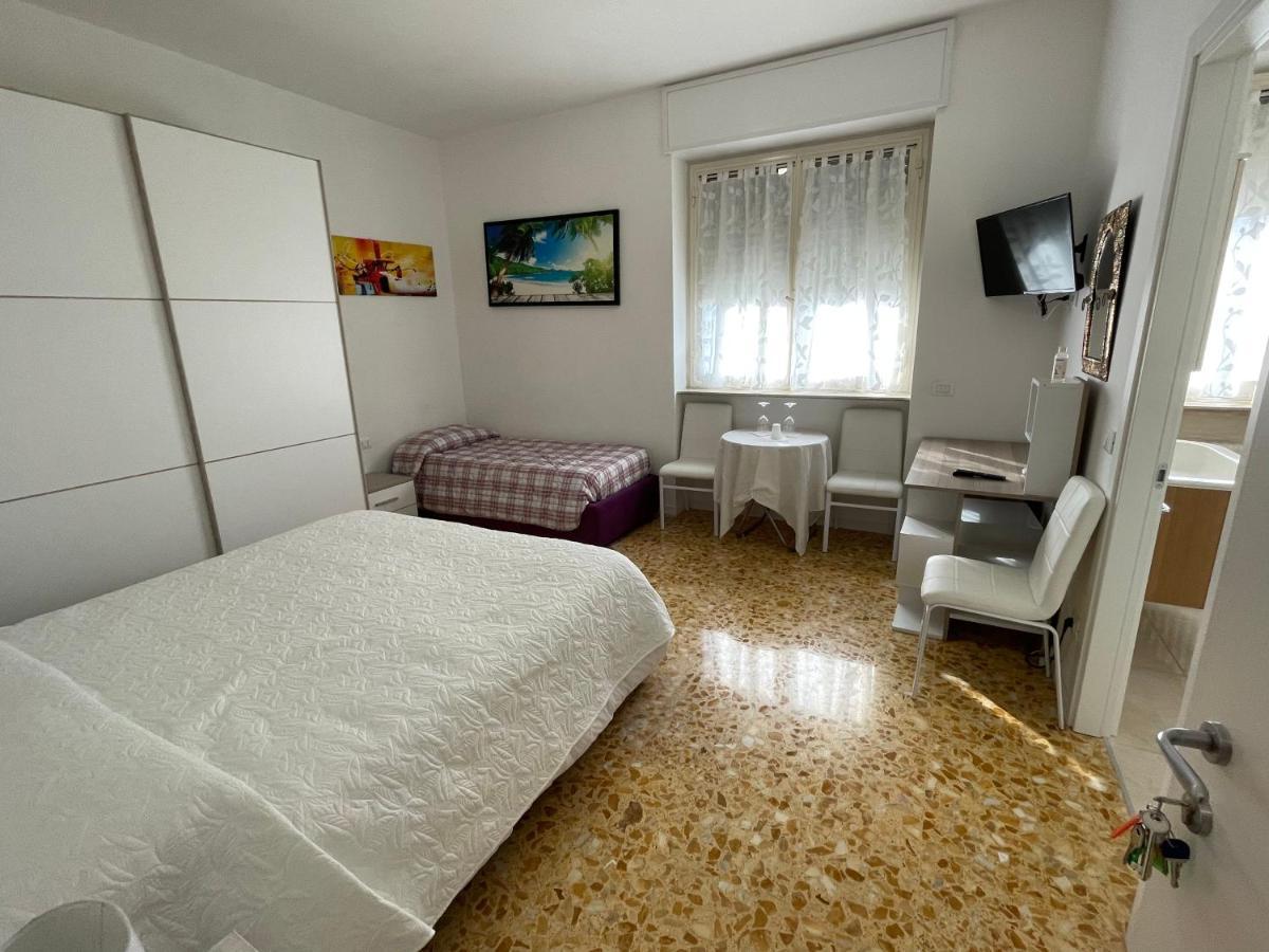 Joys House Bed & Breakfast Bergamo Exterior photo